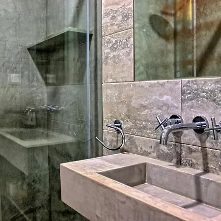 Casa Da Palmeira, Pool & Soccer Pitch * Виламура