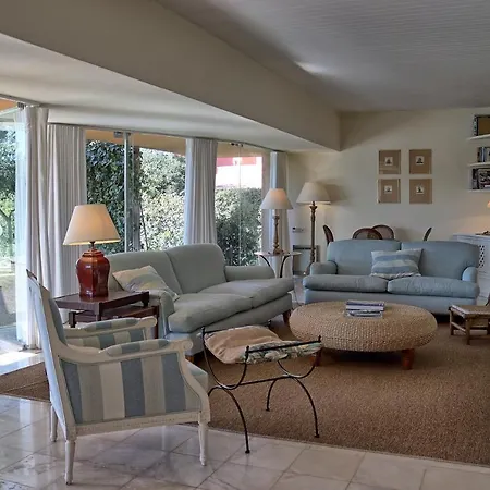 Casa Da Palmeira, Pool & Soccer Pitch بيت للعطل *