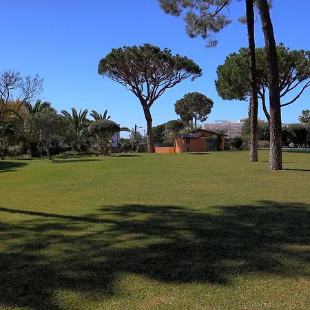 Prázdninový dům Casa Da Palmeira, Pool & Soccer Pitch Vilamoura