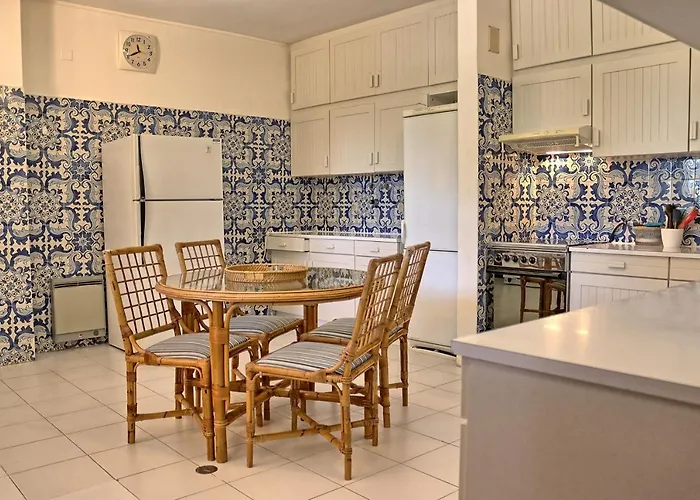 بيت للعطل Casa Da Palmeira, Pool & Soccer Pitch فيلامورا