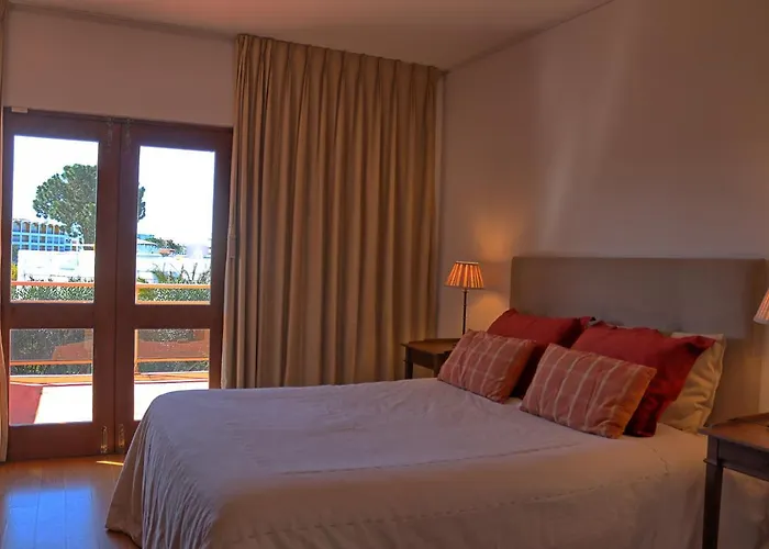 بيت للعطل Casa Da Palmeira, Pool & Soccer Pitch