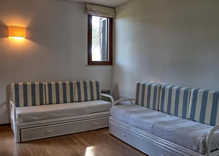 Casa Da Palmeira, Pool & Soccer Pitch * فيلامورا