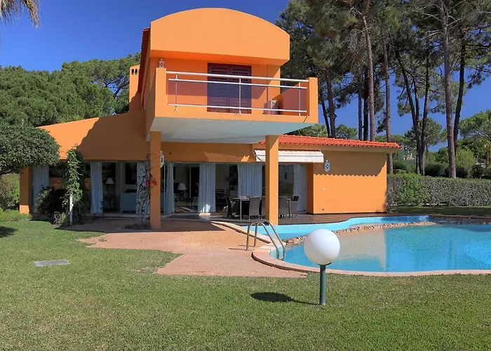 بيت للعطل Casa Da Palmeira, Pool & Soccer Pitch فيلامورا